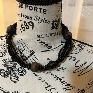 Vintage short necklace